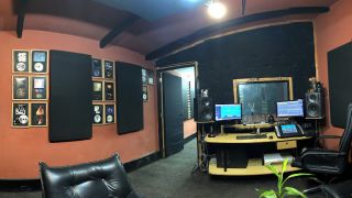 estudios de grabacion en cochabamba Area 51 Producciones